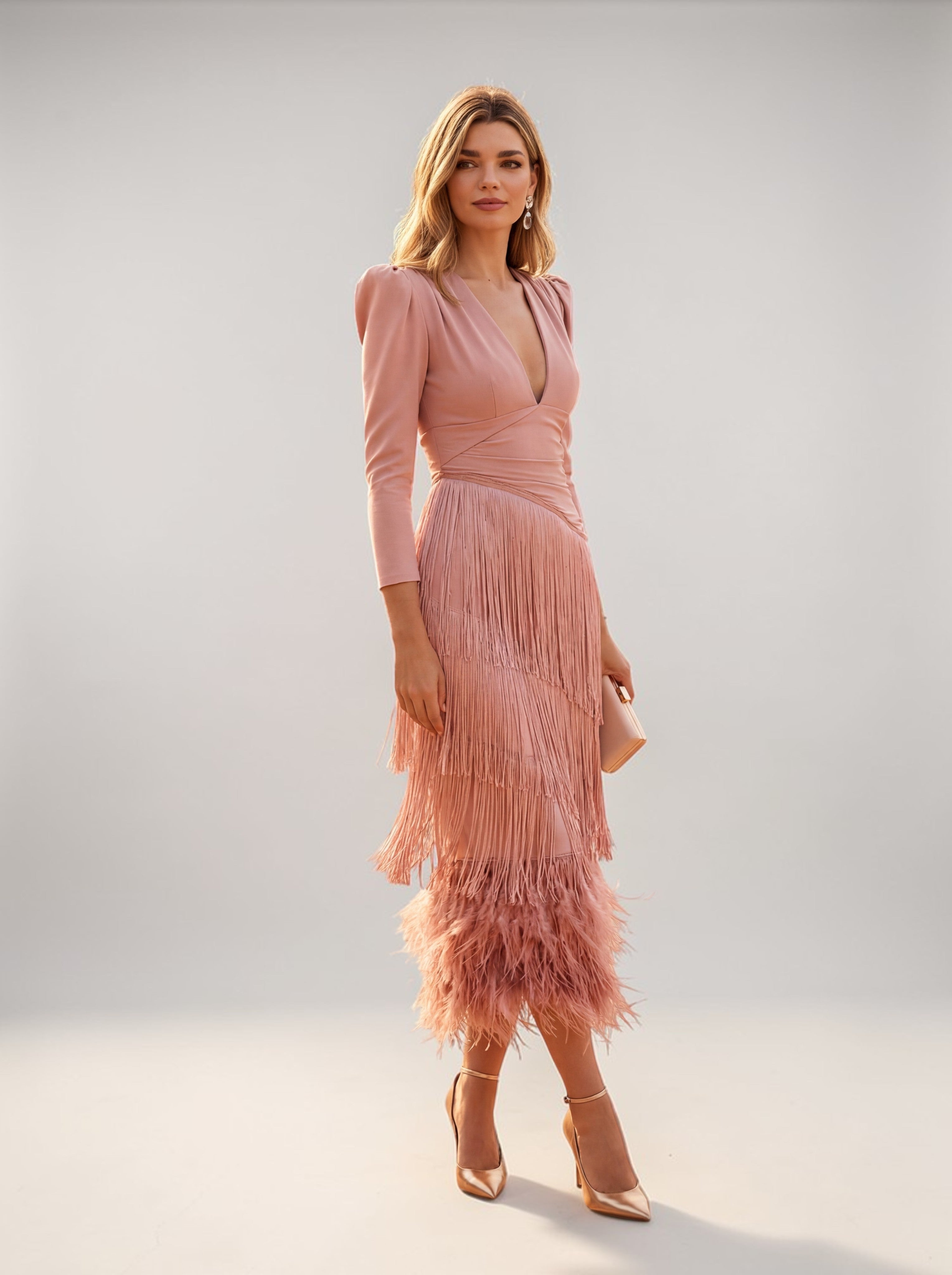 Sofía | Vestido elegante con flecos