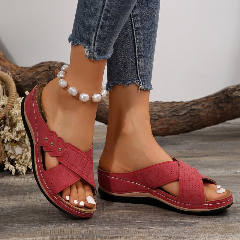 Conforia™ | Sandalias con tacón en cuña, ligeras y estables, para una comodidad que dura todo el día